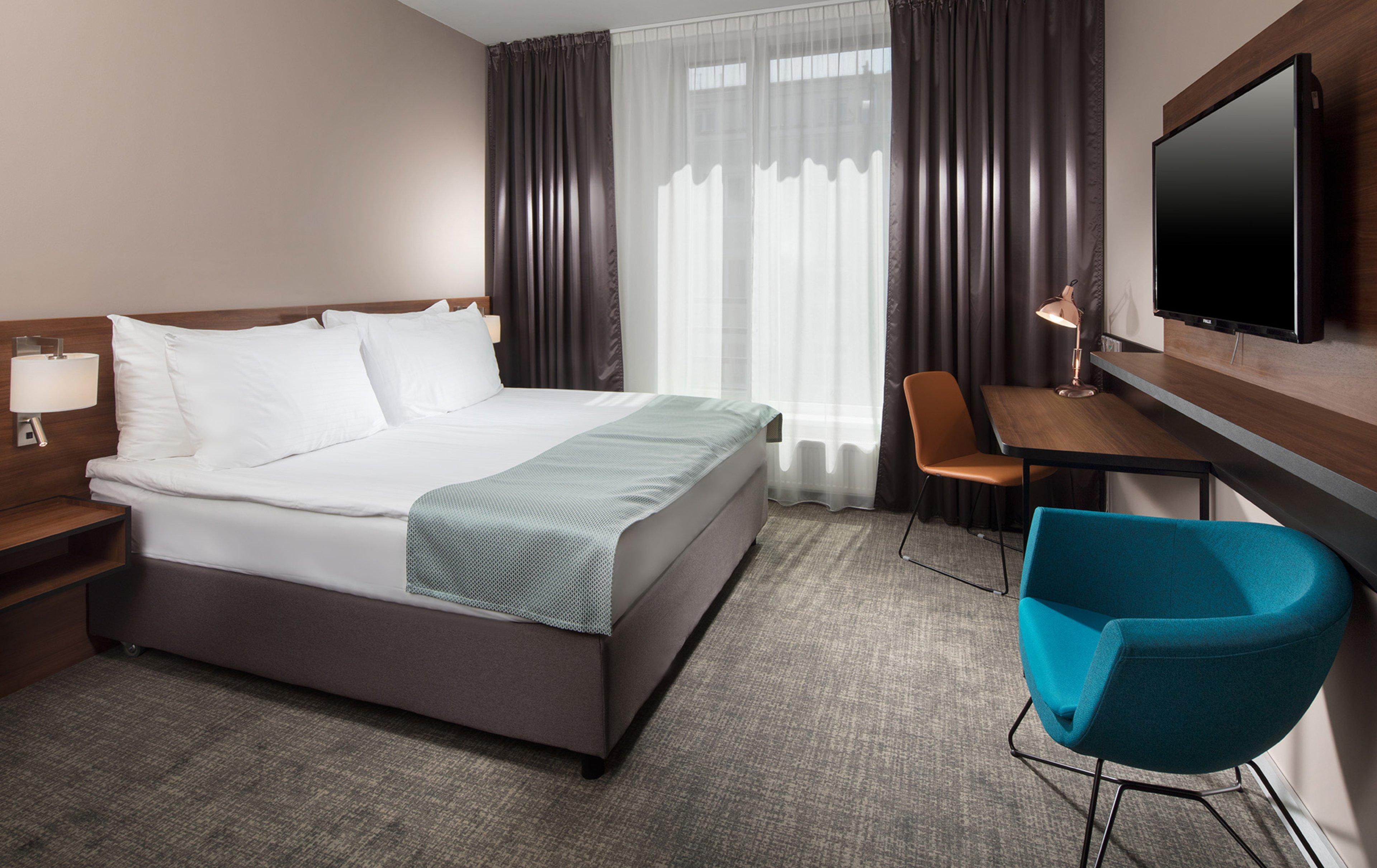 By Ihg Hotell